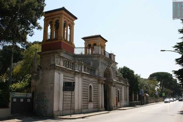 Bari, due passi in via Amendola: alla scoperta di ville magnificenti e nascoste